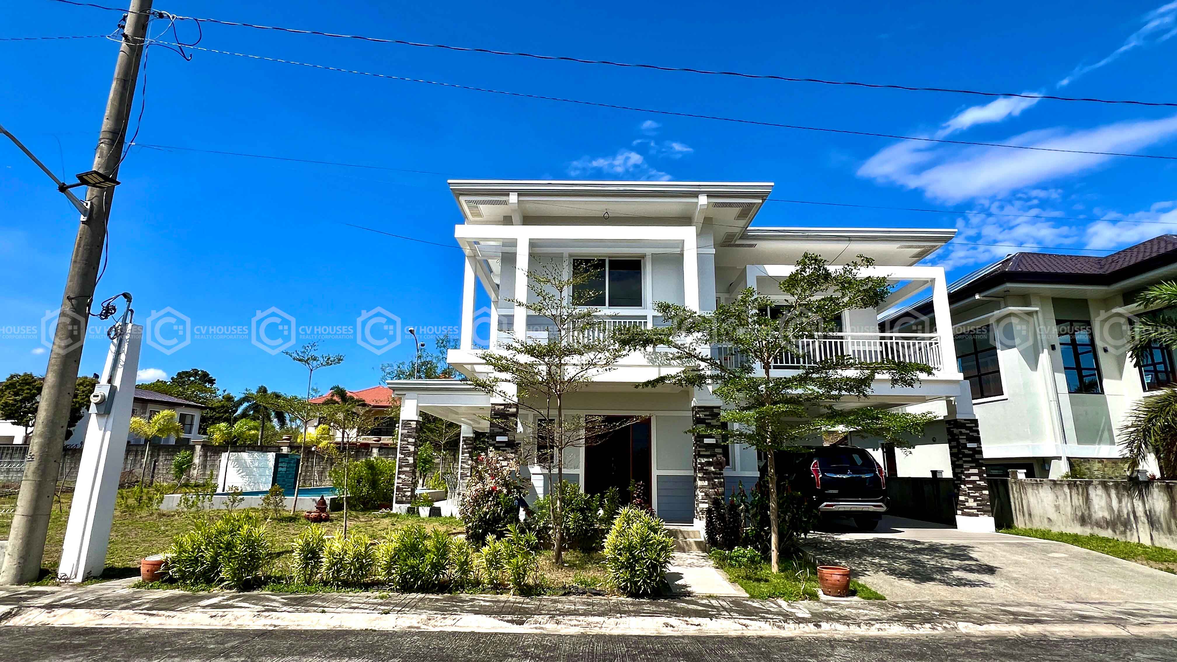 High-End Family Home for Sale in a Prime Location