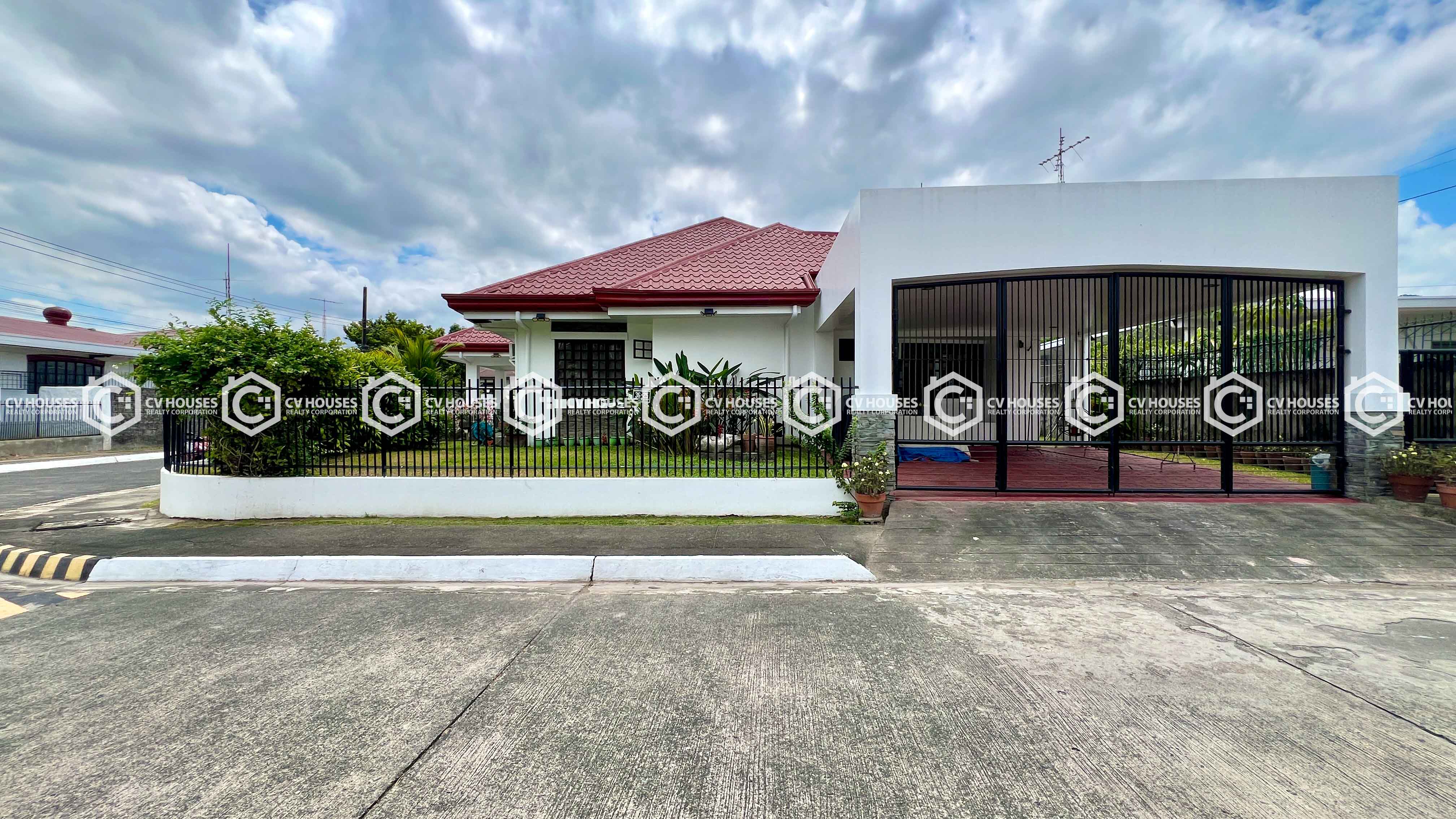 Elegant 4BR Bungalow House and Lot for Sale – Angeles City