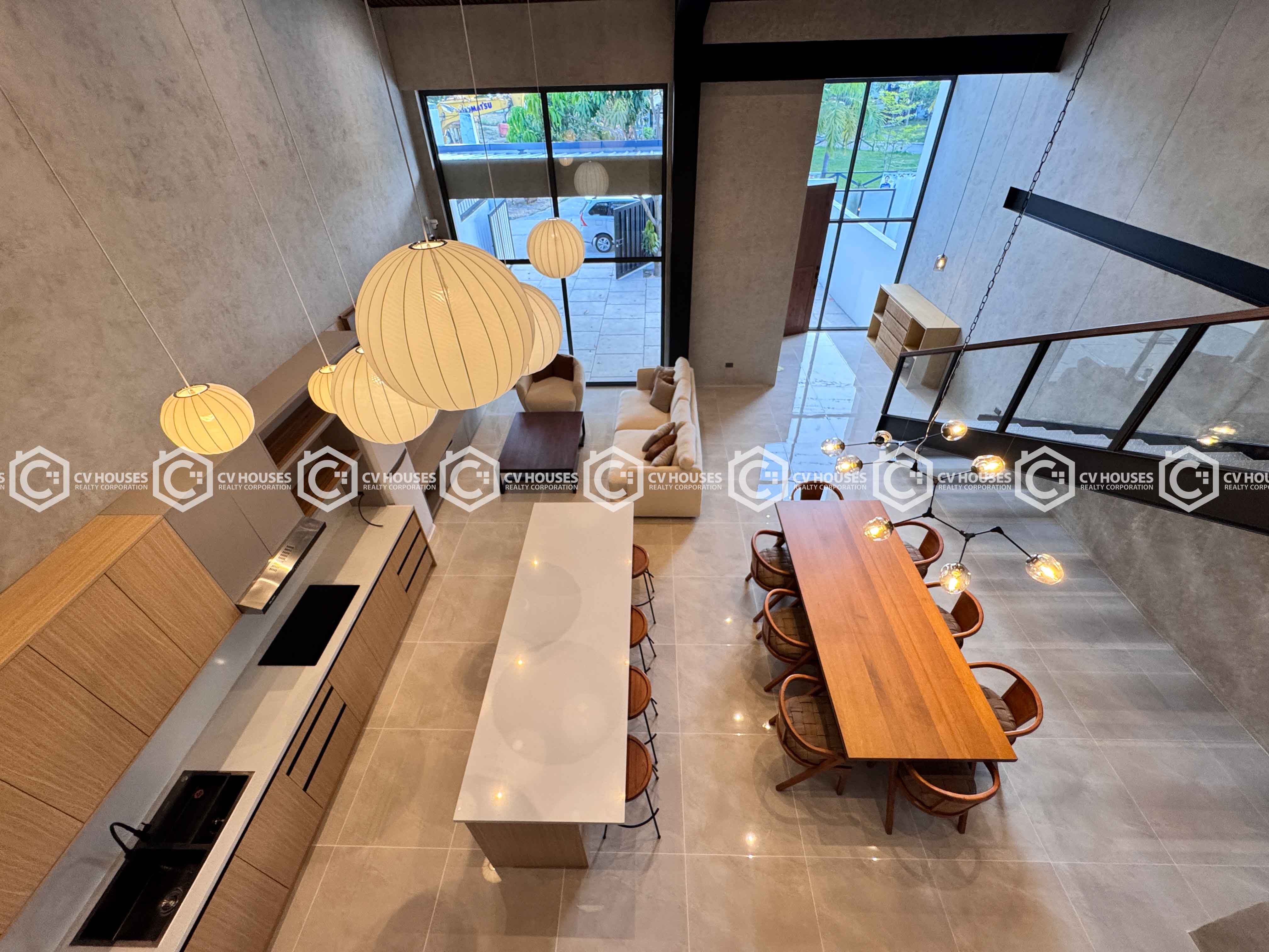 Spacious 4-Bedroom Townhouse with Carport in Angeles City for Lease