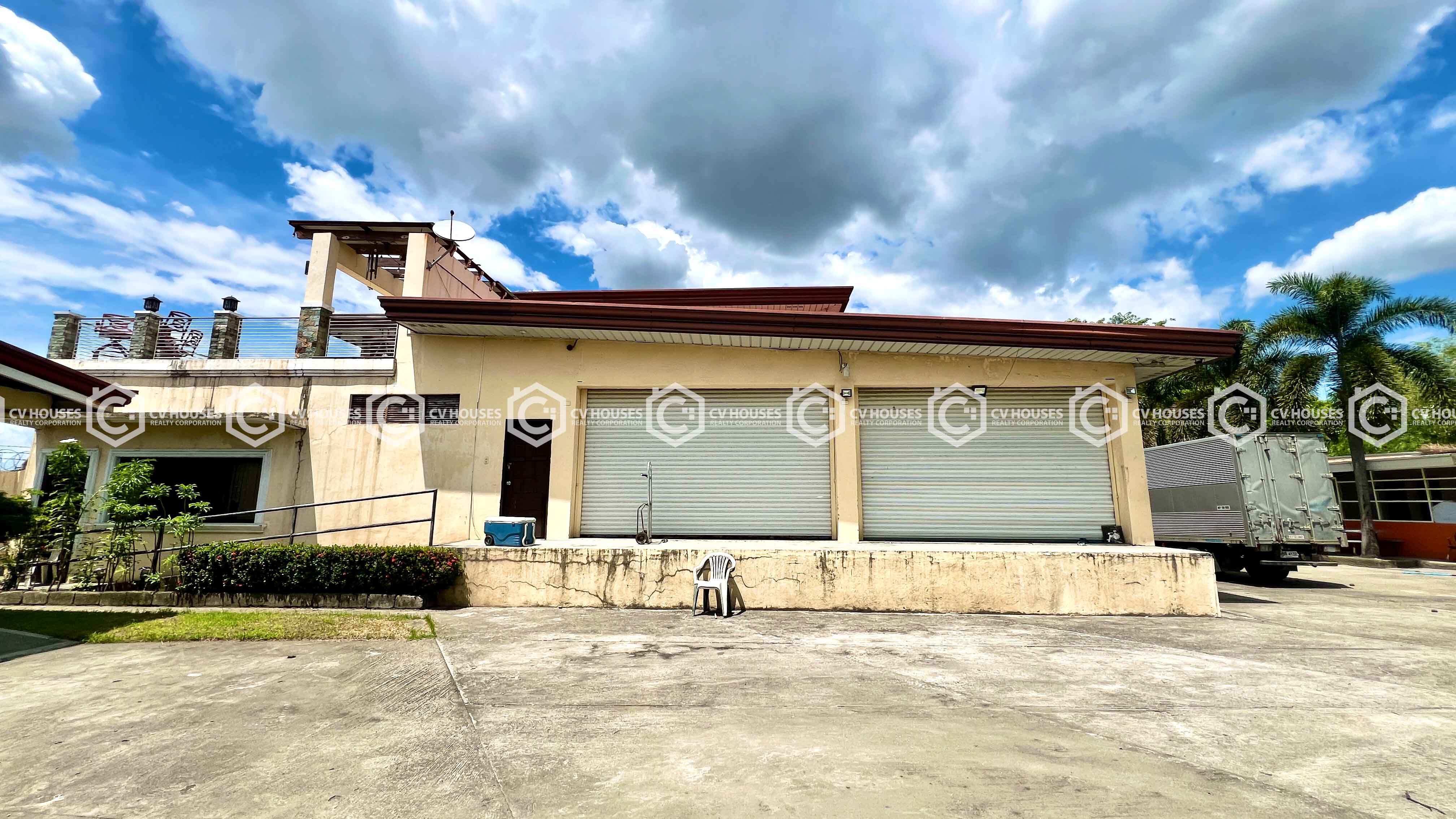 House & Lot with Warehouse for Sale – Tarlac City