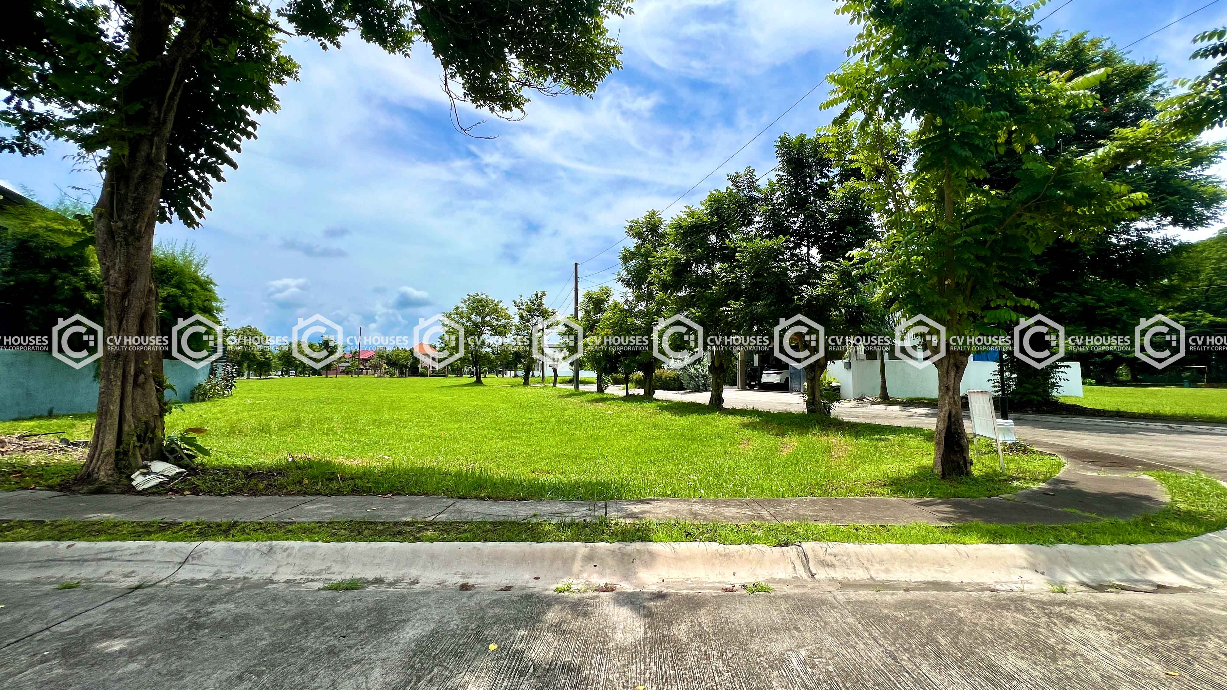 Corner Residential Lot for Sale in Lakeshore