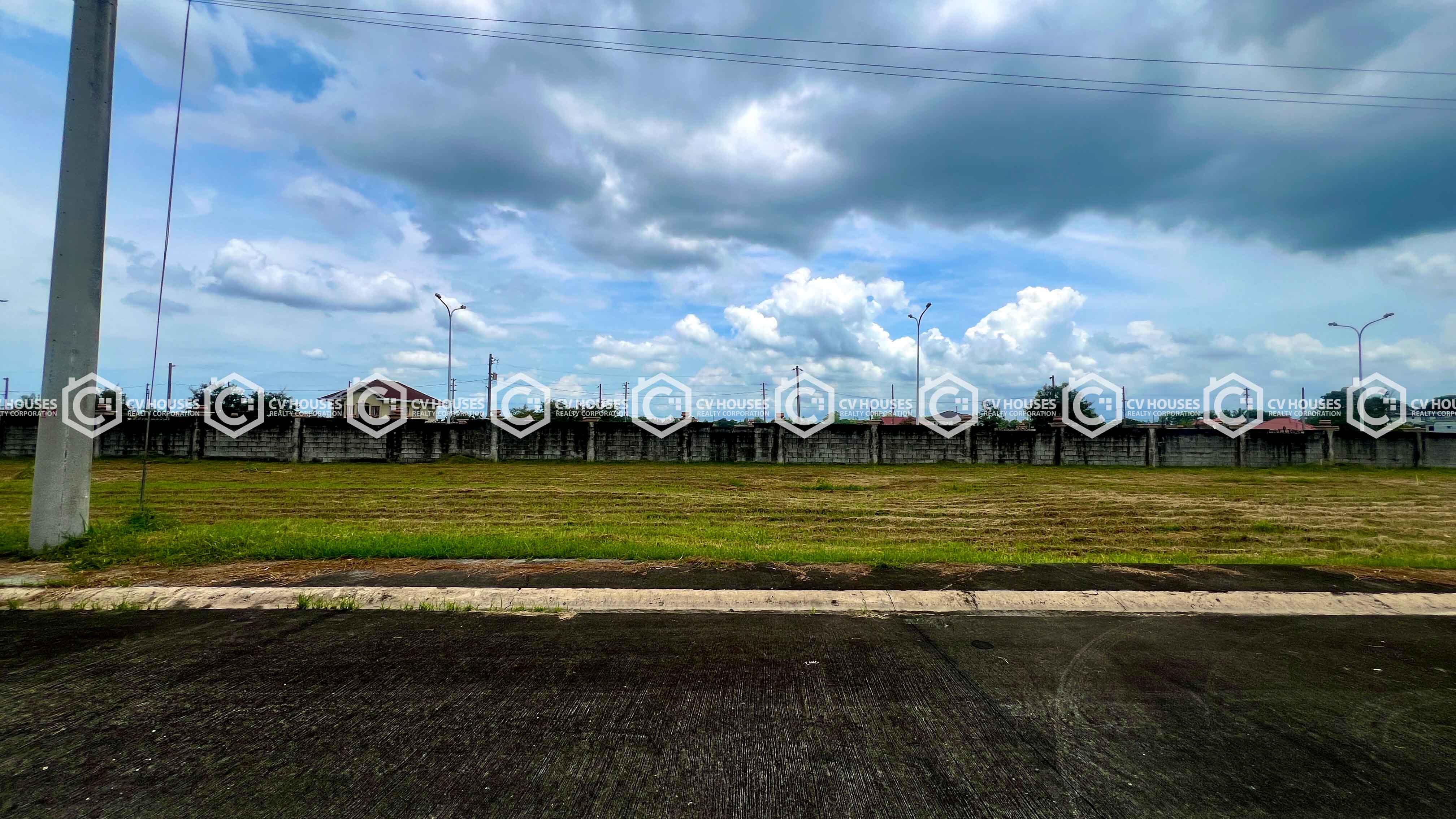 358 sqm Residential Lot for Sale in Lakeshore